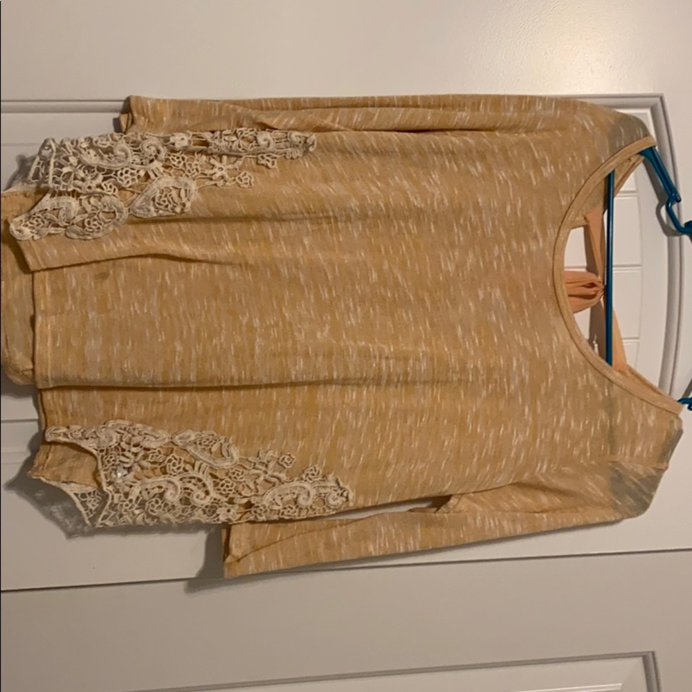 Top unknown brand never worn